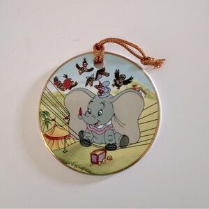 Vintage Disney’s Animated Classics Dumbo 1941 Disc Ornament